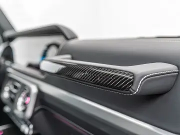 Mercedes-Benz G 63 AMG BRABUS 700 ACTIVE RIDE CONTROL