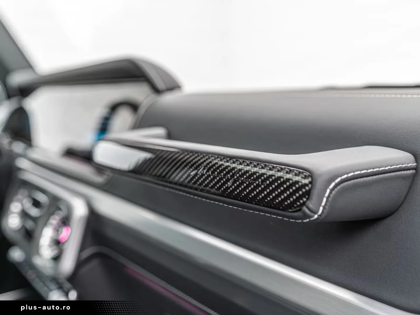 Mercedes-Benz G 63 AMG BRABUS 700 ACTIVE RIDE CONTROL