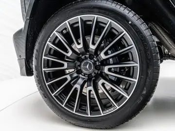 Mercedes-Benz G 63 AMG BRABUS 700 ACTIVE RIDE CONTROL