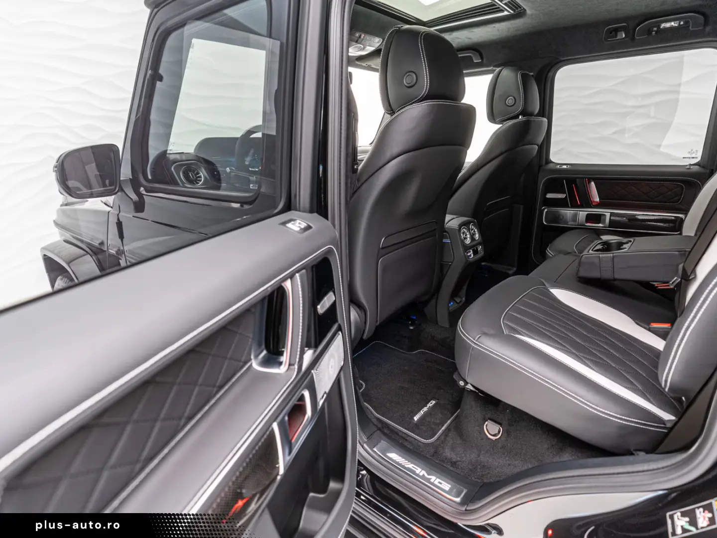 Mercedes-Benz G 63 AMG BRABUS 700 ACTIVE RIDE CONTROL