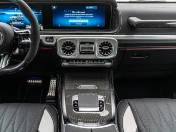 Mercedes-Benz G 63 AMG BRABUS 700 ACTIVE RIDE CONTROL
