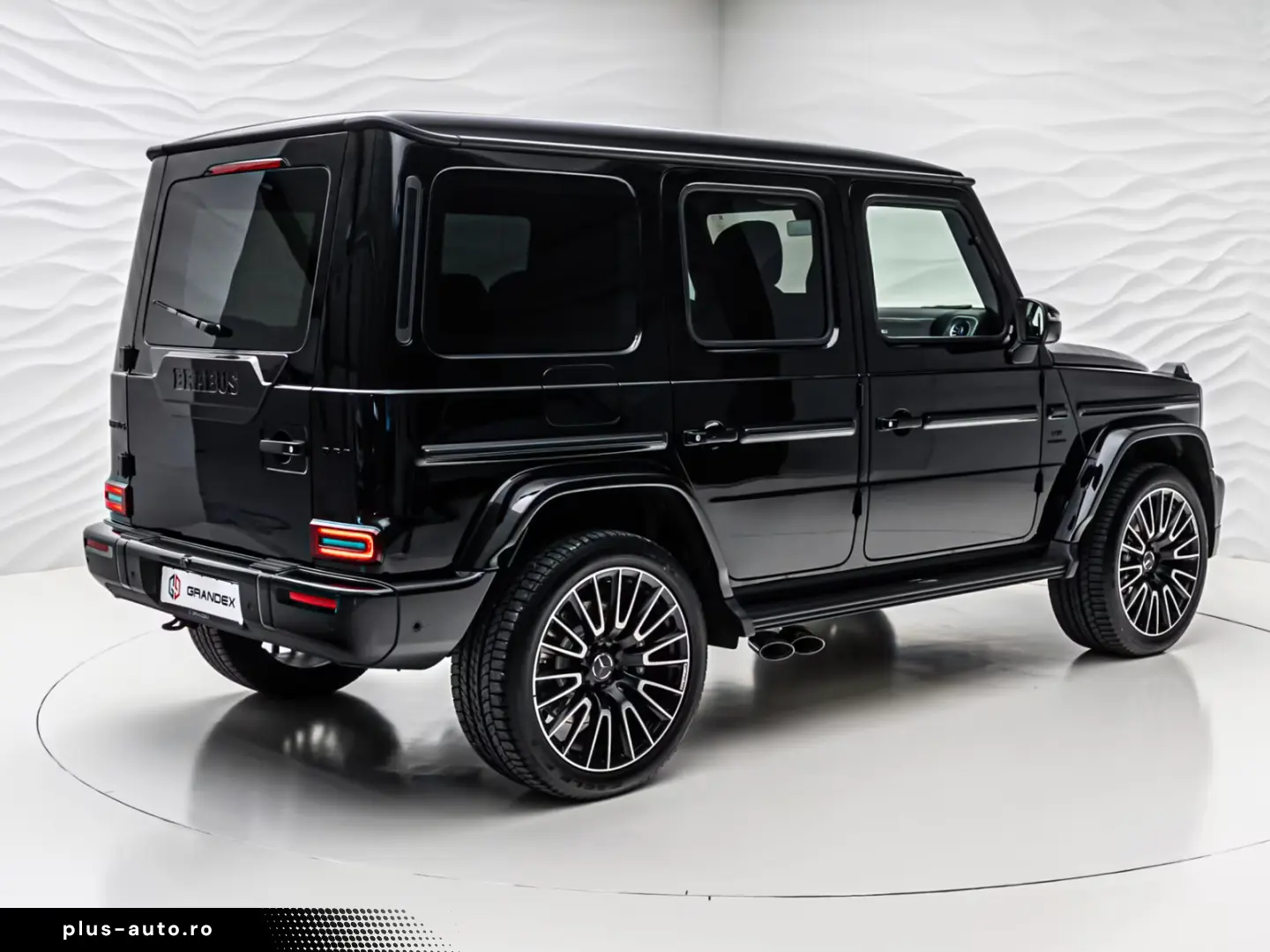Mercedes-Benz G 63 AMG BRABUS 700 ACTIVE RIDE CONTROL