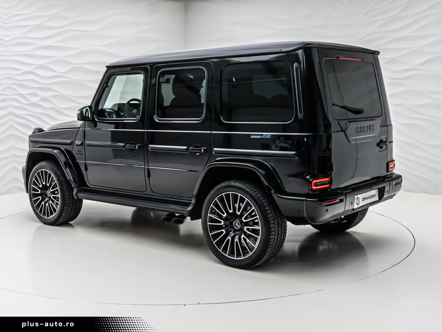Mercedes-Benz G 63 AMG BRABUS 700 ACTIVE RIDE CONTROL