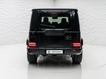 Mercedes-Benz G 63 AMG BRABUS 700 ACTIVE RIDE CONTROL