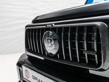 Mercedes-Benz G 63 AMG BRABUS 700 ACTIVE RIDE CONTROL