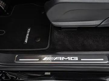 Mercedes-Benz G 63 AMG BRABUS 700 ACTIVE RIDE CONTROL