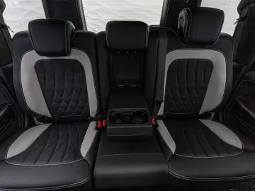 Mercedes-Benz G 63 AMG BRABUS 700 ACTIVE RIDE CONTROL