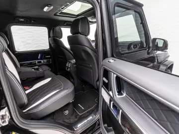 Mercedes-Benz G 63 AMG BRABUS 700 ACTIVE RIDE CONTROL