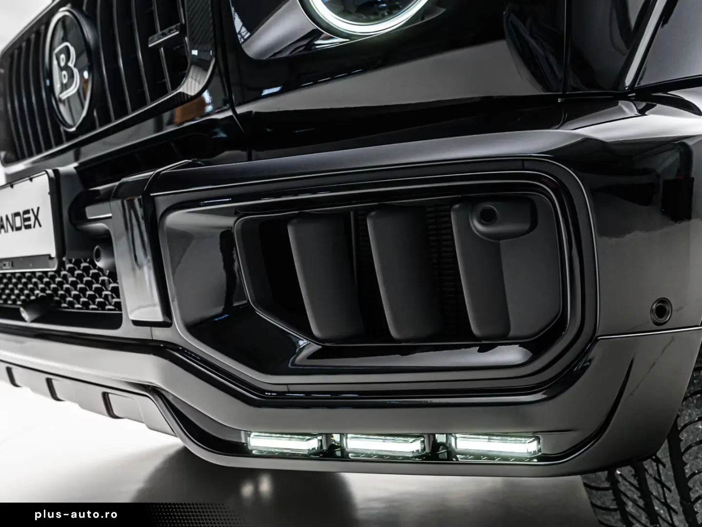 Mercedes-Benz G 63 AMG BRABUS 700 ACTIVE RIDE CONTROL