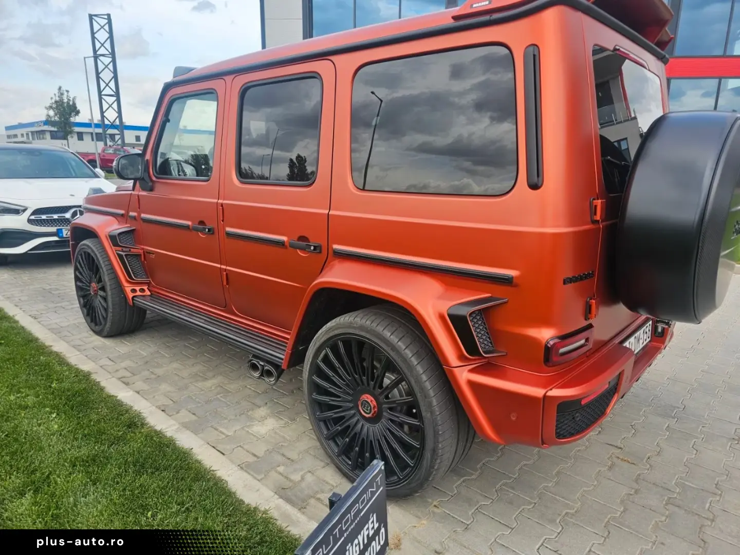Mercedes-Benz G 63 BRABUS 800 SUV V8