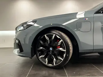 BMW 550e xDrive Limousine M Sportpaket Pro Harman Ka