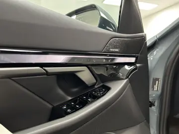 BMW 550e xDrive Limousine M Sportpaket Pro Harman Ka