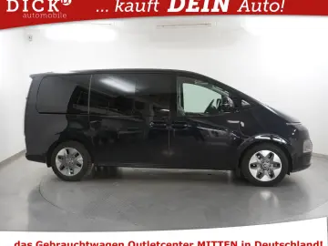 HYUNDAI Staria 2.2d Prime 9 locuri
