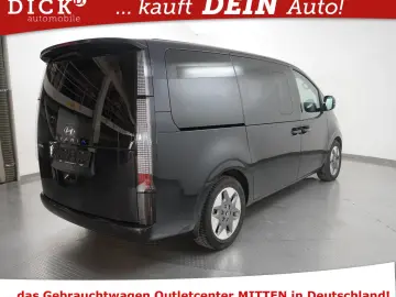 HYUNDAI Staria 2.2d Prime 9 locuri