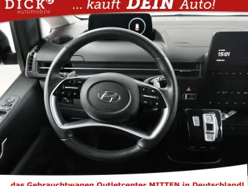 HYUNDAI Staria 2.2d Prime 9 locuri