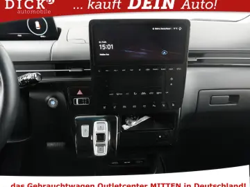 HYUNDAI Staria 2.2d Prime 9 locuri