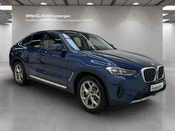 BMW X4 xDrive20d Navi AHK Kamera Sportsitze HiFi