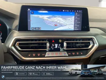 BMW X4 xDrive20i M Sport Navi AHK Kamera HiFi LED