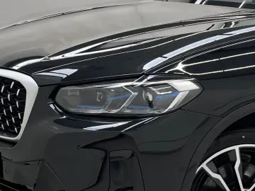 BMW X4 xDrive20i M Sport AHK LiveCockpitProf Laser