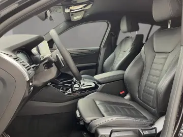 BMW X4 xDrive20i M Sport AHK LiveCockpitProf Laser