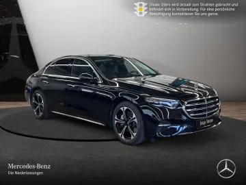 MERCEDES-BENZ E 400 e EXCLUSIVE PREM  PANO AIRM LEDE…