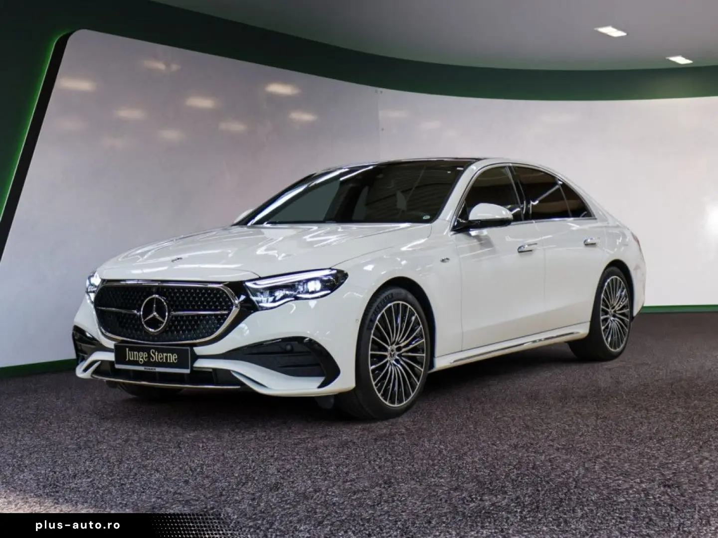 MERCEDES-BENZ E 400 e 4M AMG Sport Premium PANO HUD LED 360