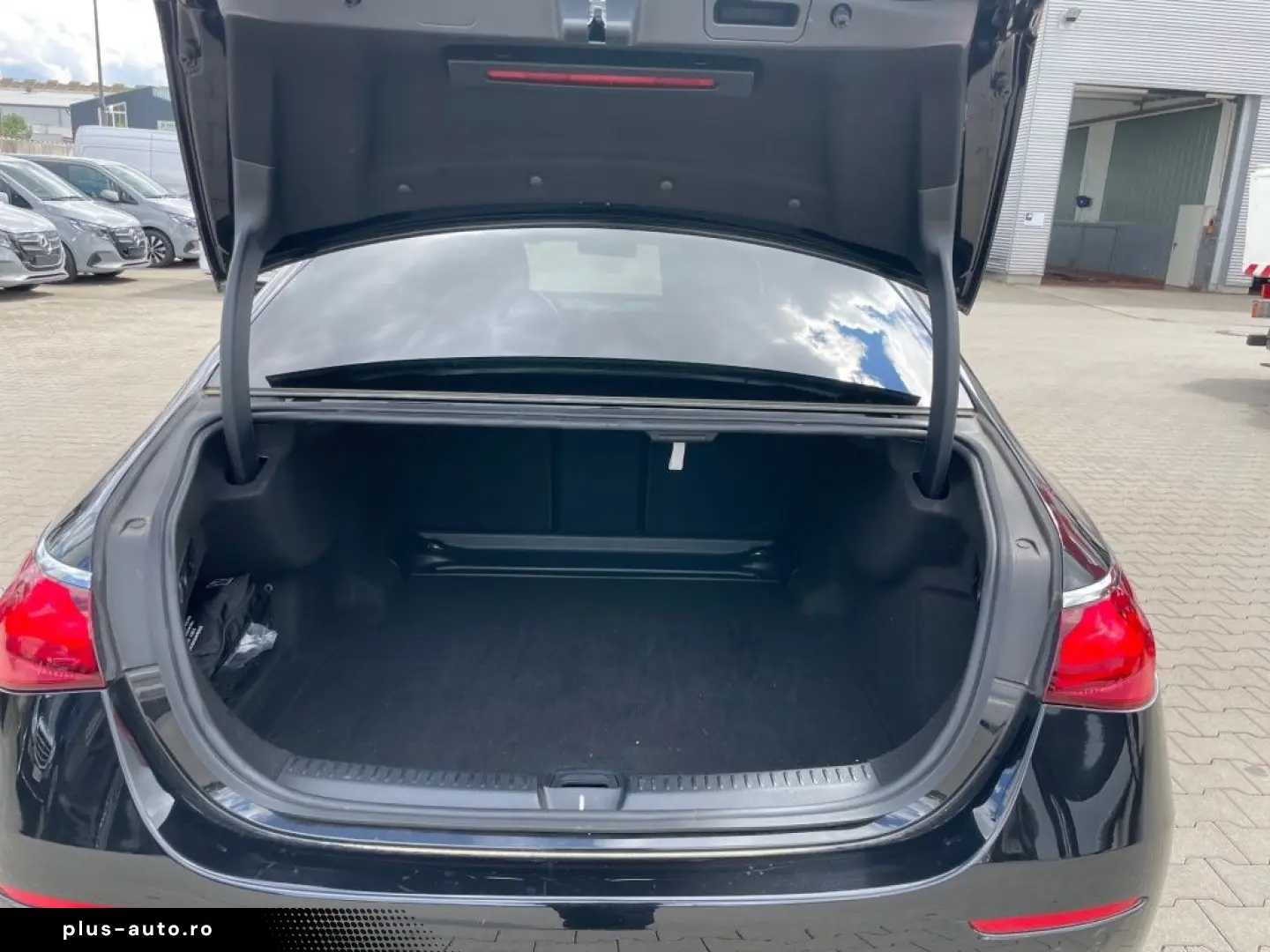 MERCEDES-BENZ E 450 d 4M AVANTGARDE  PANO-DACH LEDER&hellip;