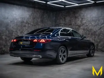 MERCEDES-BENZ E 450 d 4M EXCLUSIVE PREMIUM LEDER DiL…