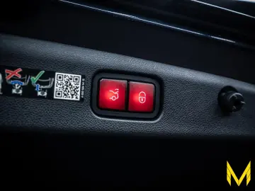 MERCEDES-BENZ E 450 d 4M EXCLUSIVE PREMIUM LEDER DiL…