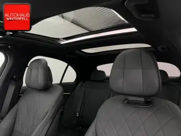 MERCEDES-BENZ E 450 d 4M AMG PREMIUM PLUS PANO SUPER…