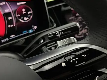 MERCEDES-BENZ E 450 d 4M AMG PREMIUM PLUS PANO SUPER…