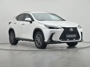 LEXUS NX 450h  E-FOUR Business LEDER NAVI CAM LED AHK
