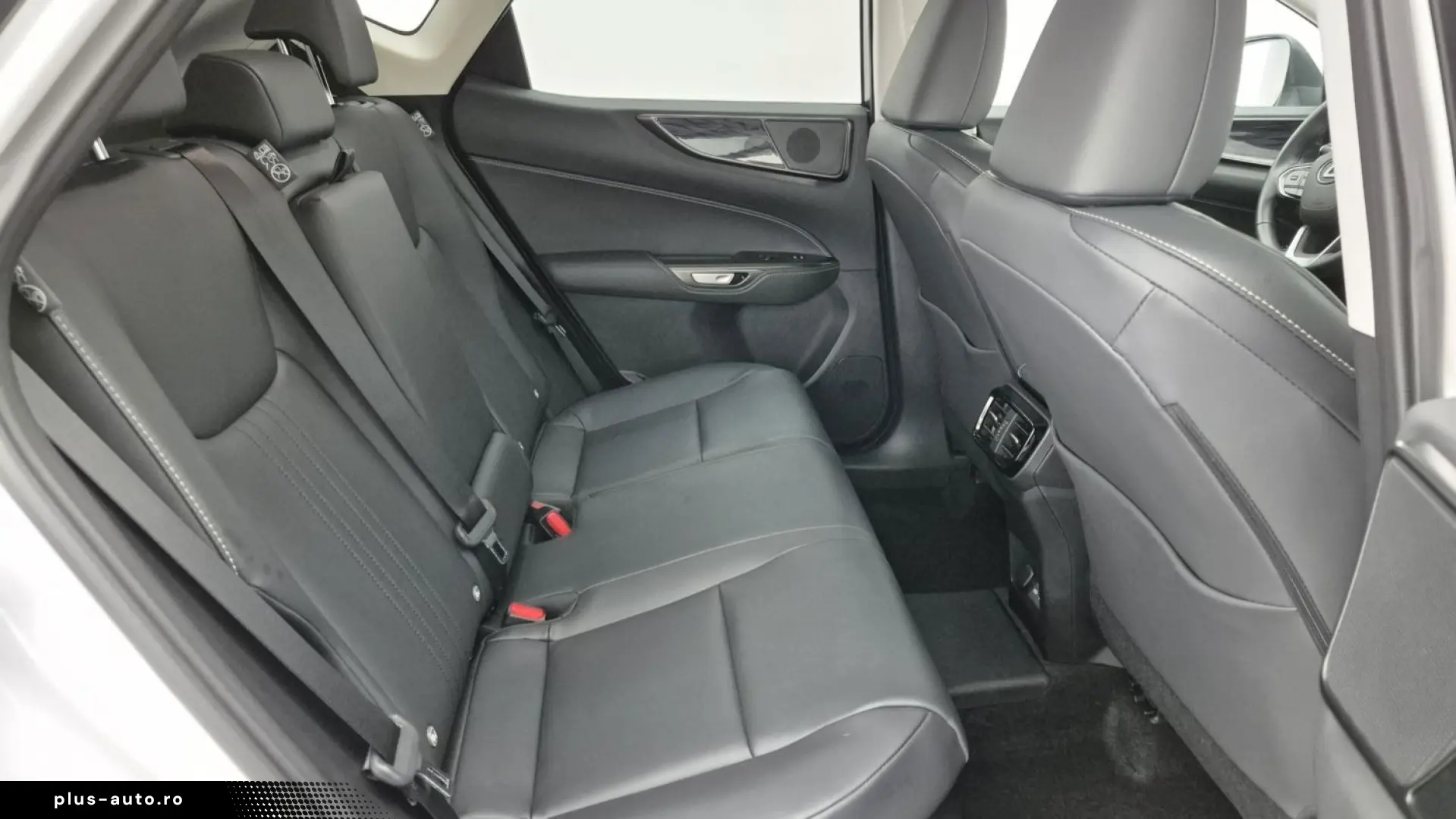 LEXUS NX 450h  E-FOUR Business LEDER NAVI CAM LED AHK