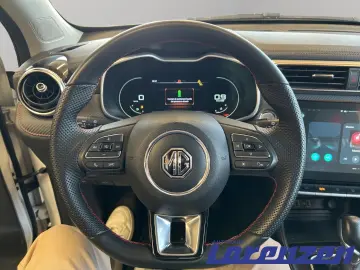 MG ZS 1.5 Vti LUXURY Navi Leder 360 Kamera LED Appl