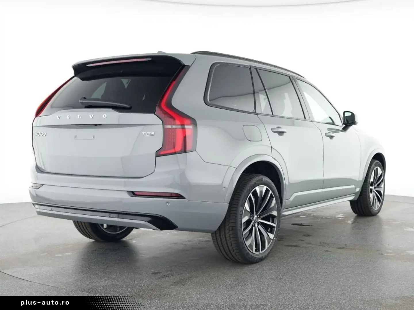 VOLVO XC90 FACELIFT Plus Dark Recharge Plug-In Hybrid