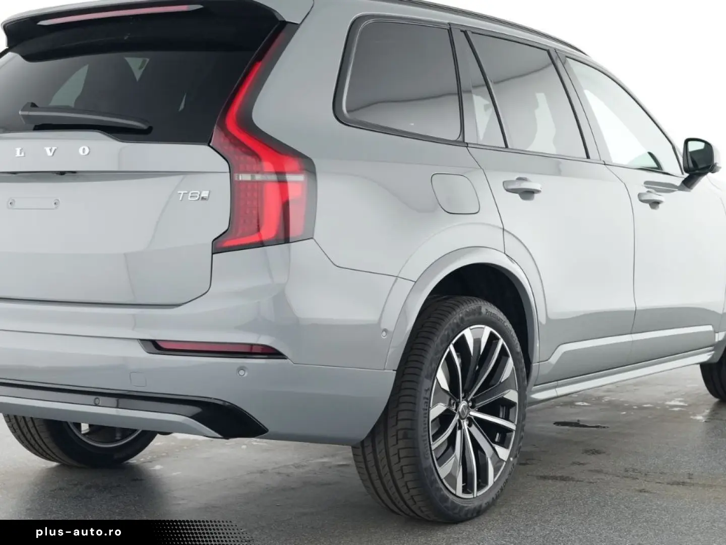 VOLVO XC90 FACELIFT Plus Dark Recharge Plug-In Hybrid
