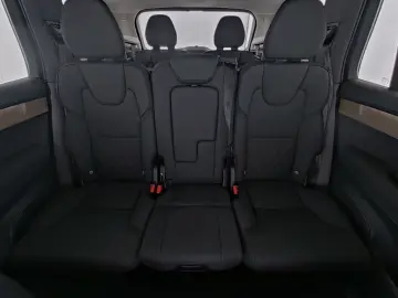 VOLVO XC90 FACELIFT Plus Dark Recharge Plug-In Hybrid