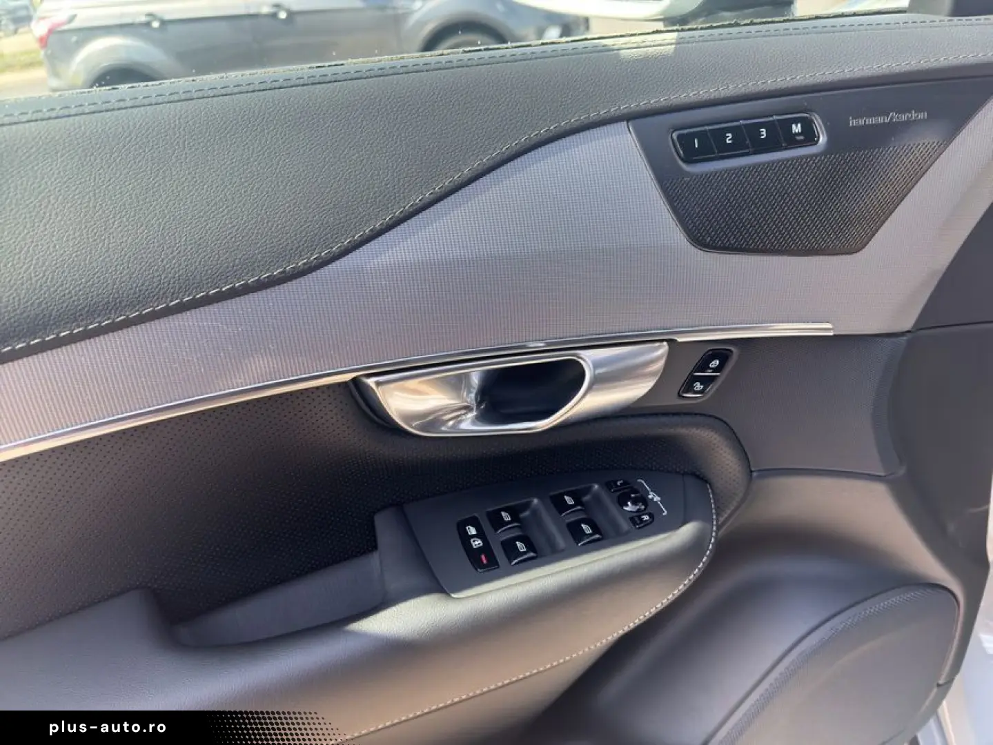 VOLVO XC90 B5 AWD Plus-Bright 7S Nappaleder Licht-Pake