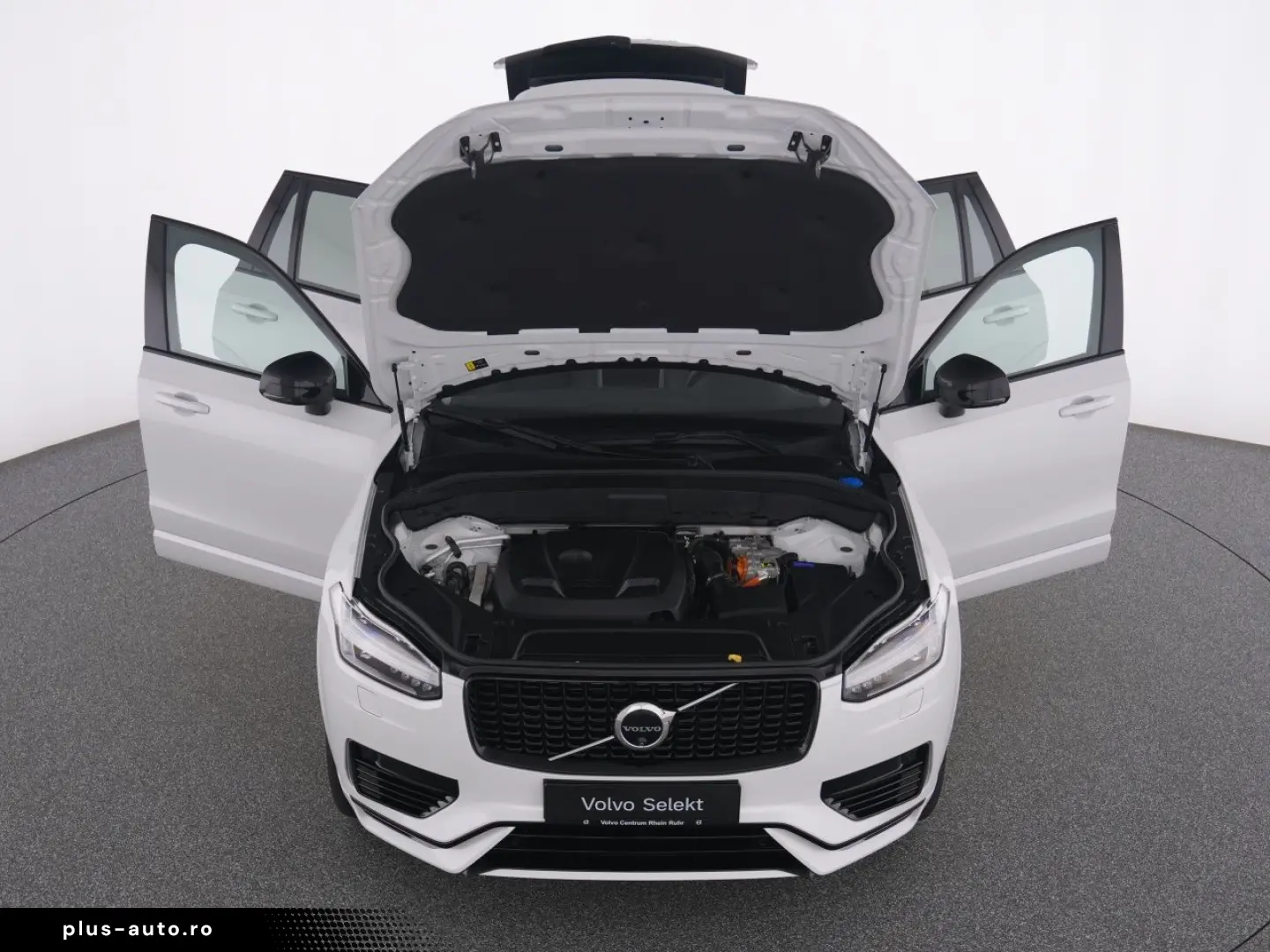 VOLVO XC90 T8 Recharge Plus Dark Plug-In 360  WINTERPA
