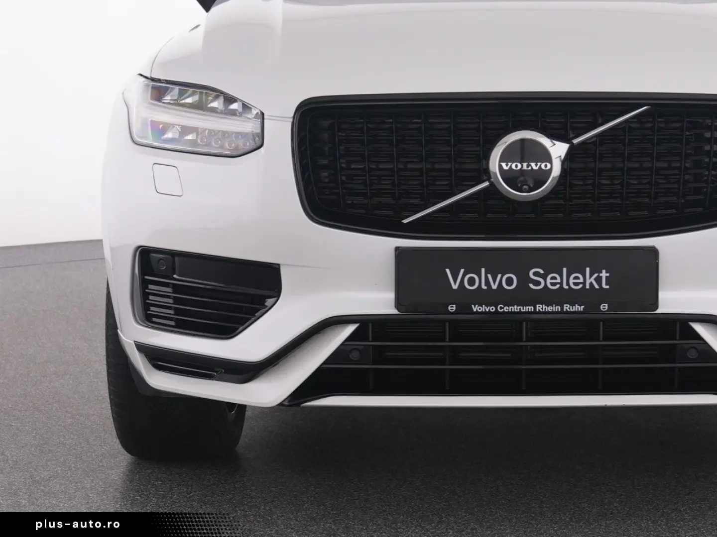VOLVO XC90 T8 Recharge Plus Dark Plug-In 360  WINTERPA