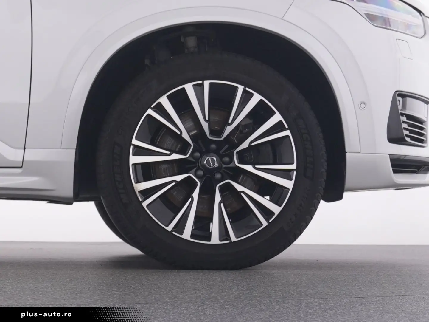 VOLVO XC90 T8 Recharge Plus Dark Plug-In 360  WINTERPA
