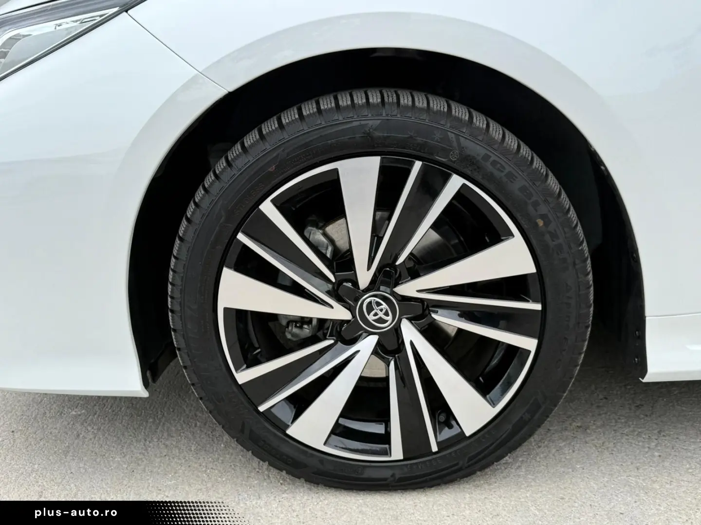 Toyota Corolla Hybrid 1.8 HSD Dynamic 140CP