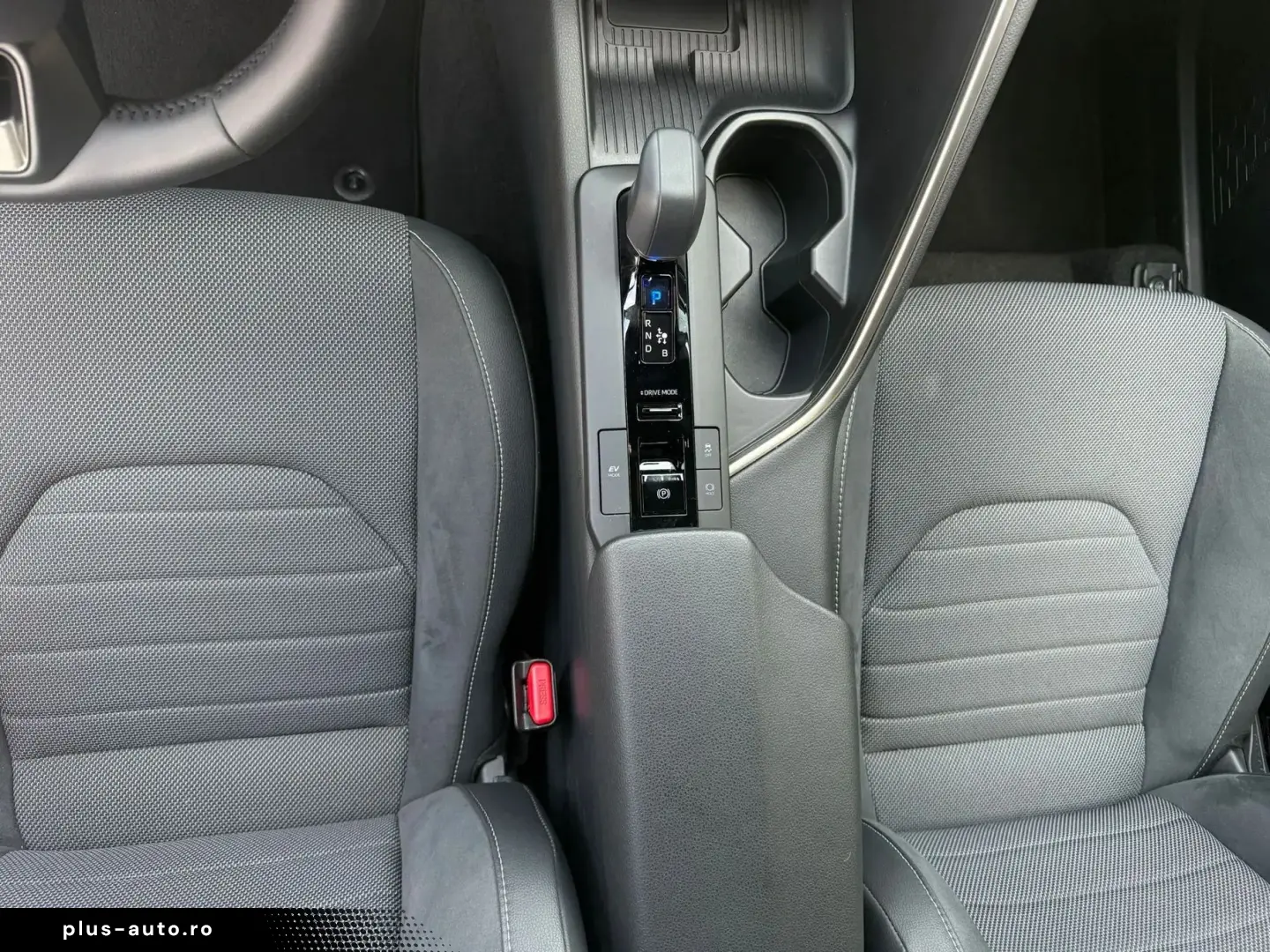 Toyota C-HR 1.8 Hybrid 140CP Exclusive