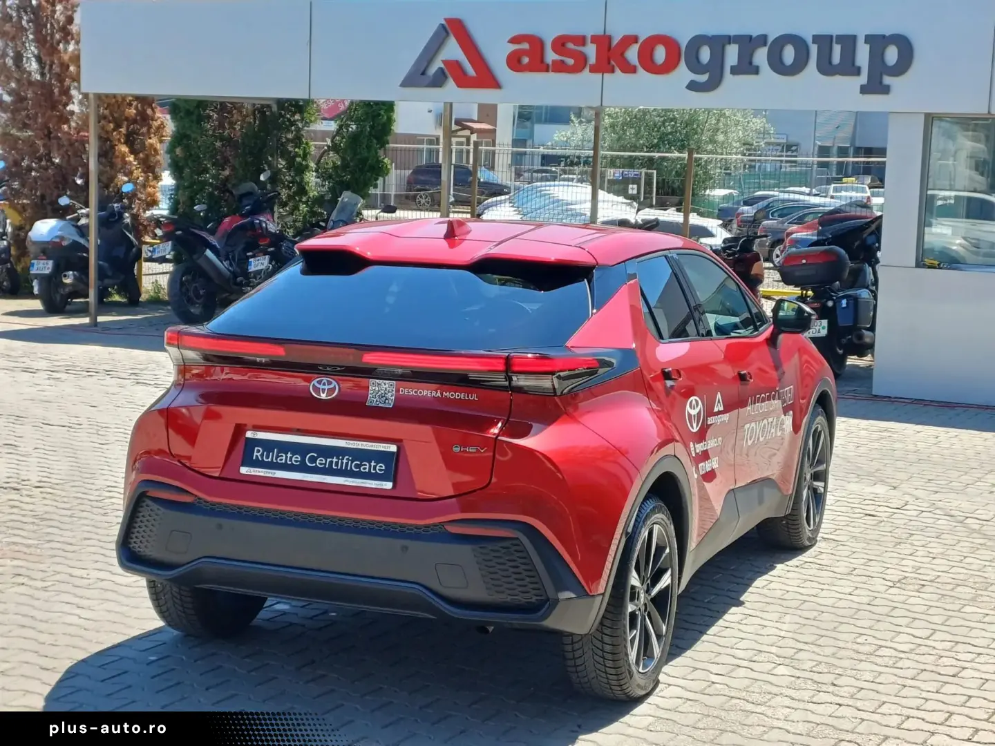 TOYOTA C-HR 2.0 hybrid 197 CP Dynamic