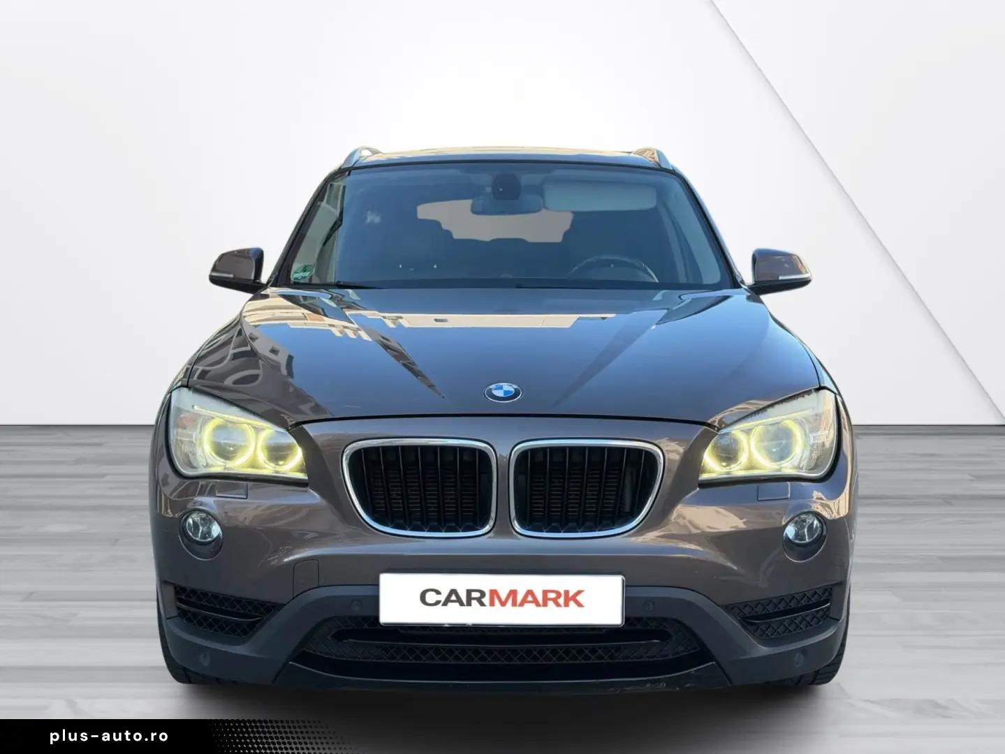 BMW X1 2012 — imagine 2