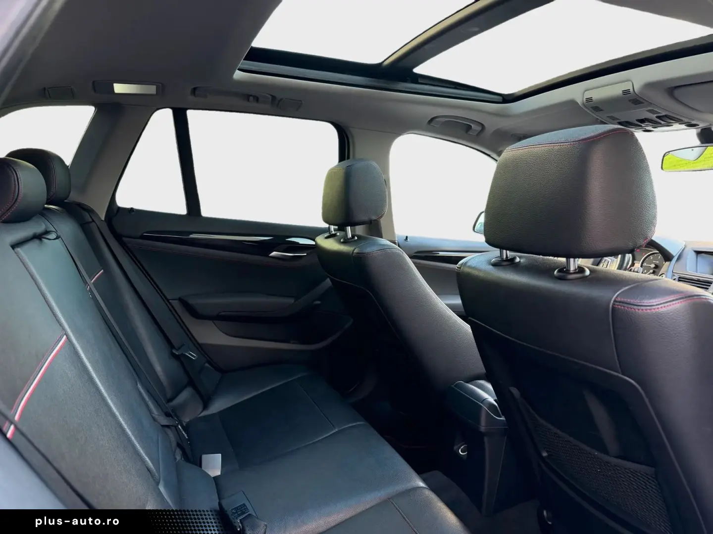 BMW X1 2012 — imagine 8
