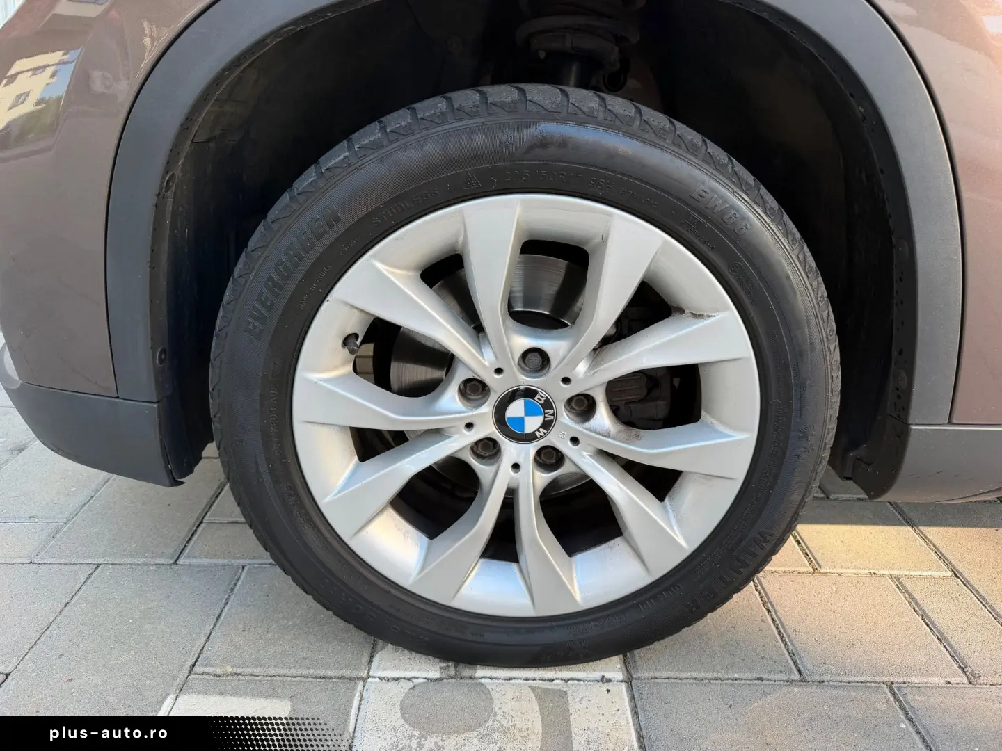 BMW X1 2012 — imagine 14