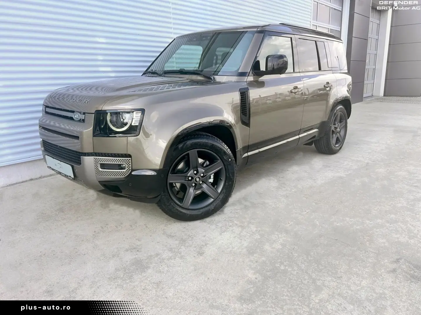 Defender 110 3.0D I6 250 CP AWD Auto MHEV X-Dynamic SE