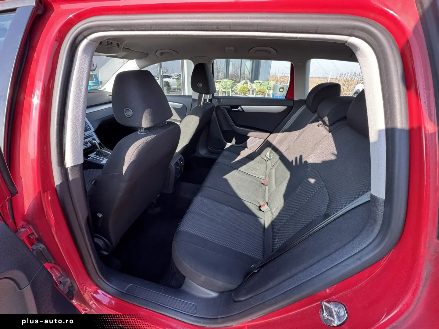 Volkswagen Passat    2.0 TDI    Automat    Scuane incalzite