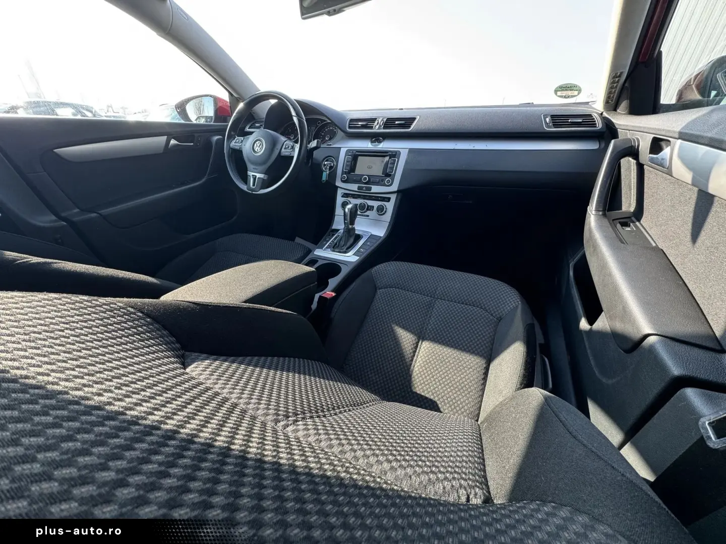 Volkswagen Passat    2.0 TDI    Automat    Scuane incalzite